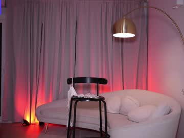 girl
        anniehillofficial_ cam image #6843142