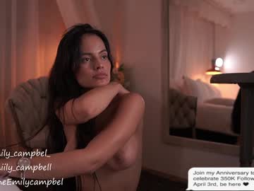 girl
        emiilycampbell cam image #6476275