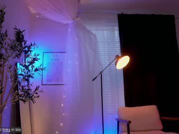 girl
        myliss cam image #5899446