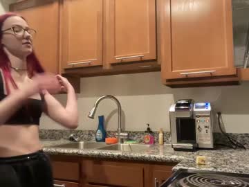 girl
        petite_scarlettt cam image #6126297