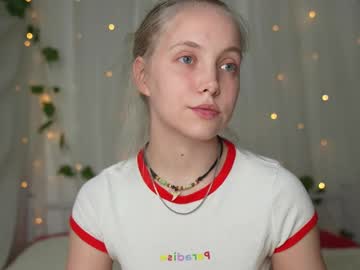 girl
        appr0ved cam image #6136432