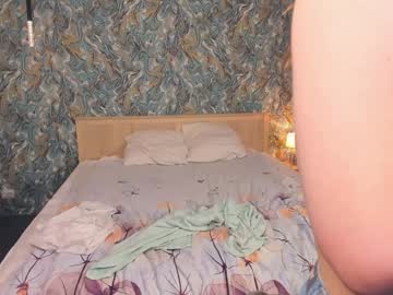 girl
        mildredherington cam image #4267248
