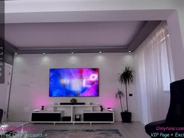girl
        haileygrx cam image #2513600