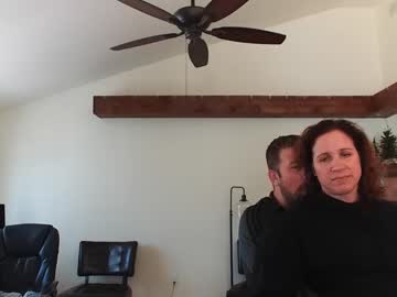 couple
        mrbrewscamfam cam image #4017162