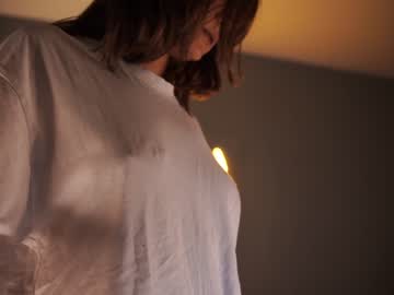 girl
        tessarosse_ cam image #3011154