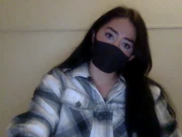 girl
        _natycutei19 cam image #6346490