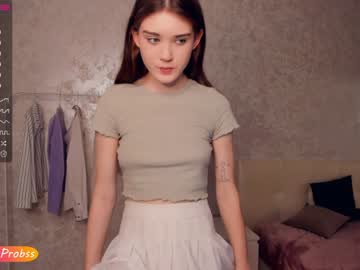 girl
        minnietammy cam image #2093211