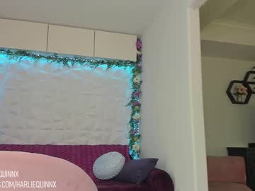 girl
        harliequinnx cam image #1217556