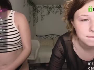 girl
        lottie_shine cam image #4781553