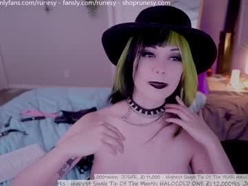 girl
        runesy cam image #4703794