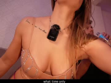 couple
        _69596_flor_thi_320_31 cam image #4429604