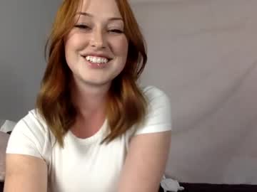 girl
        realivyvale cam image #2691573