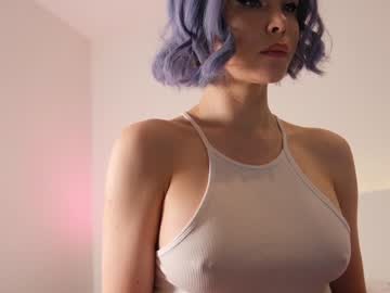 girl
        reei__ cam image #2549309