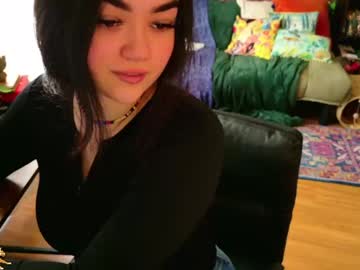 girl
        annatigarr cam image #4225931
