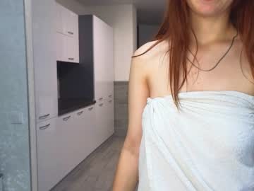 girl
        brinleywaters cam image #1785732