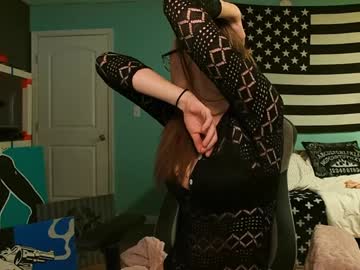 girl
        anabelleleigh cam image #5928286