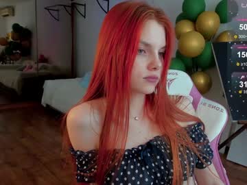girl
        katy_ethereal cam image #4387793
