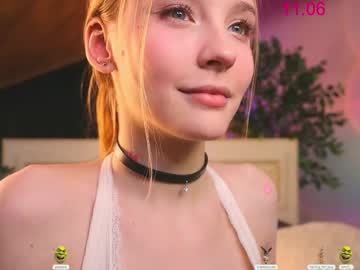 girl
        lissa_meooow cam image #6974711