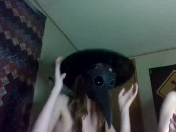 girl
        plaguedoctress cam image #6435249