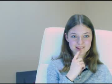 girl
        vivien_leight cam image #1118013