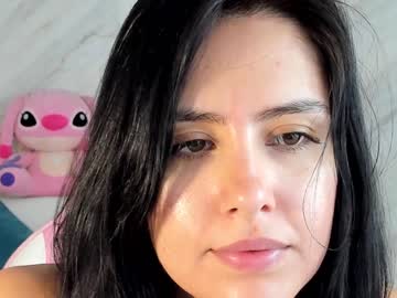 girl
        allisonpalmer cam image #2143018