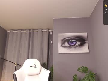 girl
        meganiex cam image #5257539