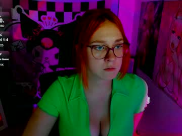 girl
        margaret_red cam image #4867628