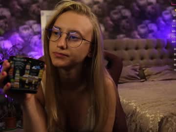 girl
        angeellina cam image #499949