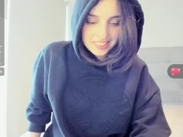 girl
        yourfreakygirl cam image #6719812