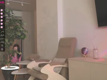 girl
        oki_dokie cam image #2622096