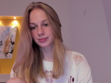 girl
        magic_couple13 cam image #3391530