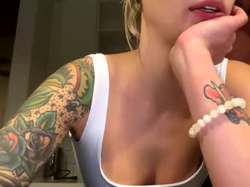 couple
        elyse_anthony cam image #5018404