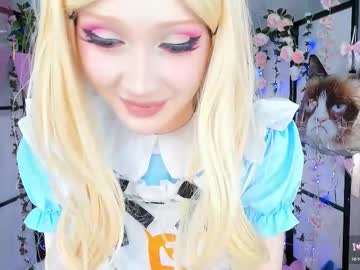 girl
        milkycute cam image #6885725