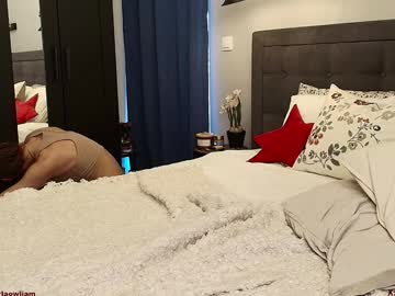 girl
        karlaowliam cam image #6945510