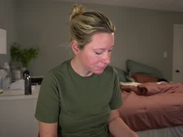 girl
        texas_blonde cam image #1927707