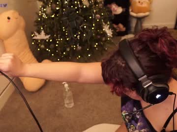 girl
        evelynpiers cam image #3286664
