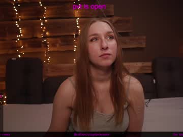 couple
        coupledreamx cam image #434138