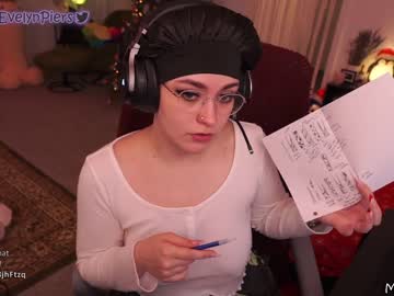 girl
        evelynpiers cam image #372836