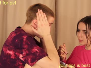 couple
        evaogkush cam image #72061