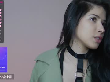 girl
        anniehillofficial_ cam image #1943458