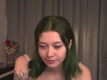 girl
        kina_ka cam image #5803586