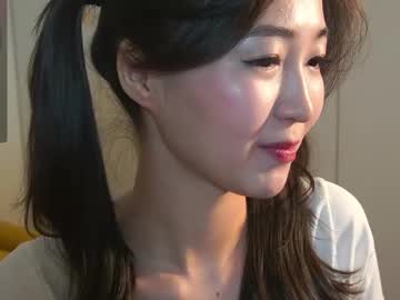 girl
        seulbi cam image #6328584