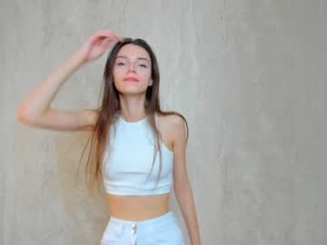 girl
        cutie_ghostie cam image #3513760
