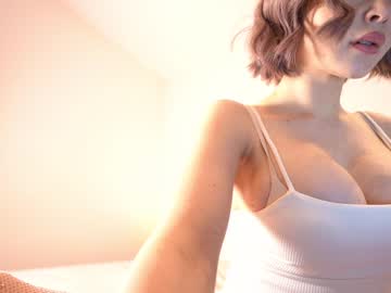 girl
        reei__ cam image #3124060
