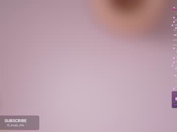 girl
        lil_eva cam image #1323757