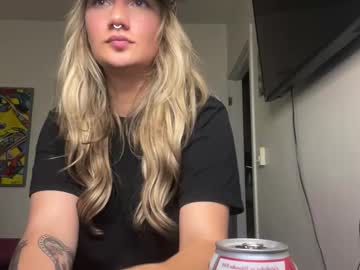 girl
        teamtragic cam image #6786433