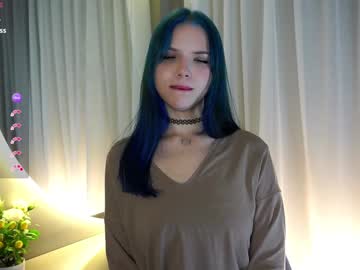 girl
        merciabawden cam image #5906341