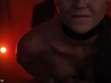 girl
        lettymoa cam image #4738505