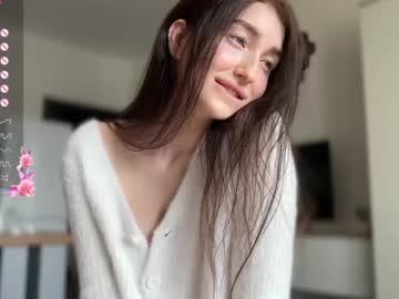 girl
        agata_cristy cam image #4410277
