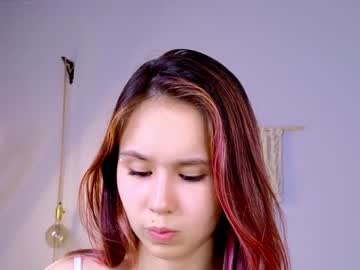girl
        akira_soul_ cam image #1918579